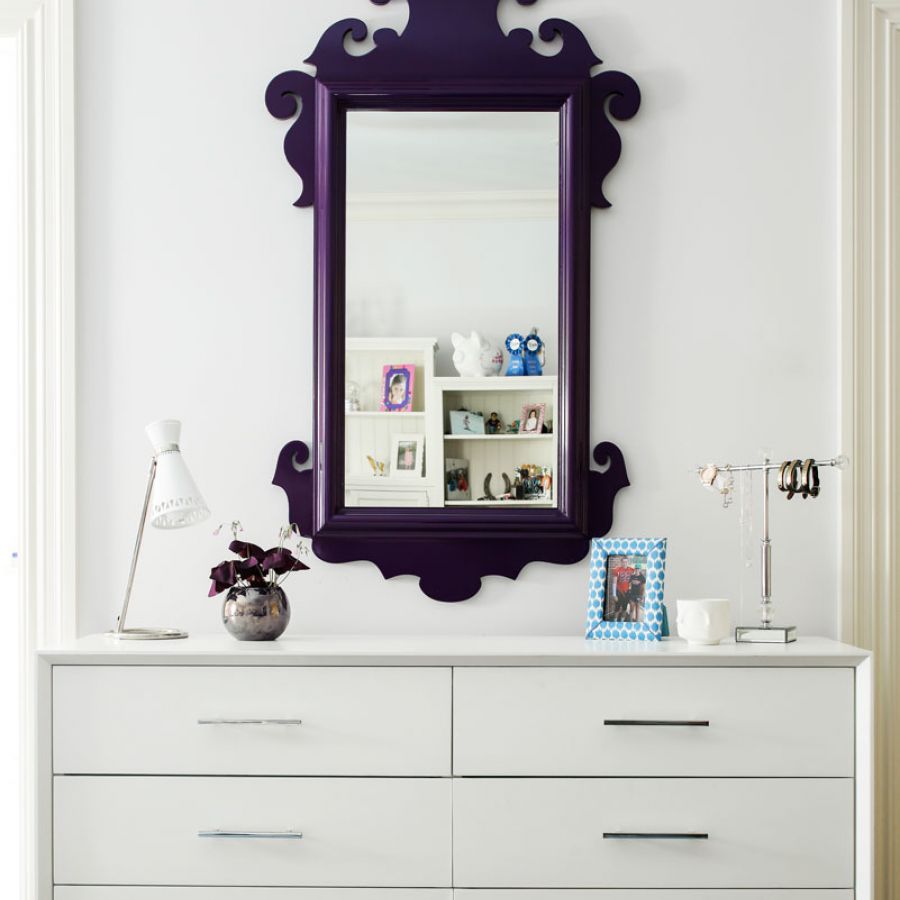 makeover-bedroom-sophisticated-mirror